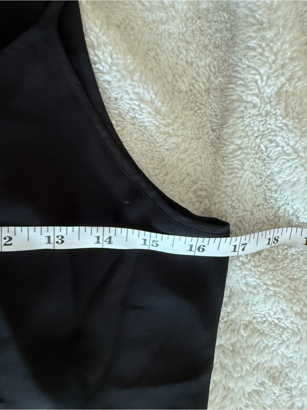 Women's Black Crisscross Strap Camisole Top - Picture 5 of 6